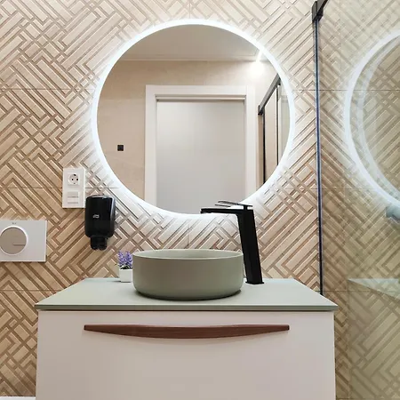 Centro Caveda Apartmanhotel 4*