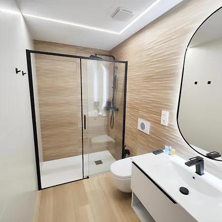 Centro Caveda 4* Oviedo