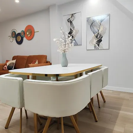 Centro Caveda Apartmanhotel 4*