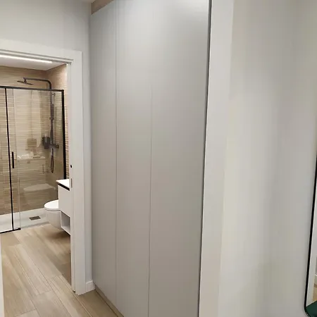 Апарт-готель Centro Caveda 4*