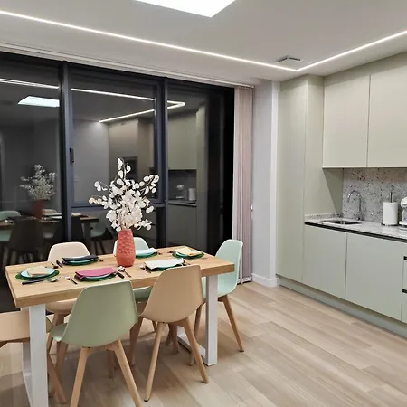 Centro Caveda 4* Ов'єдо