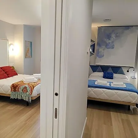 Centro Caveda Aparthotel 4*