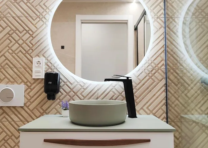 Centro Caveda Aparthotel 4*