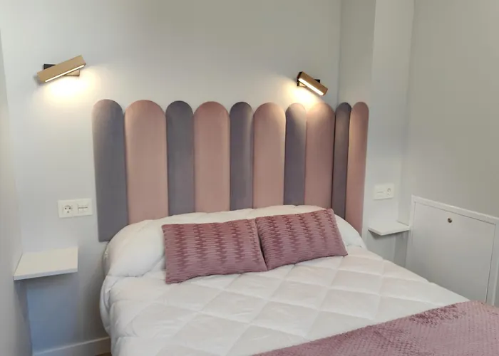 Centro Caveda Aparthotel 4*