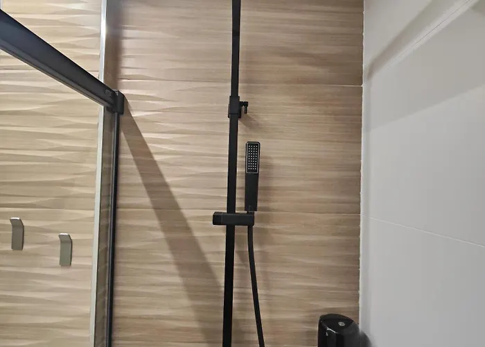 Ξενοδοχείο με διαμερίσματα Centro Caveda Οβιέδο